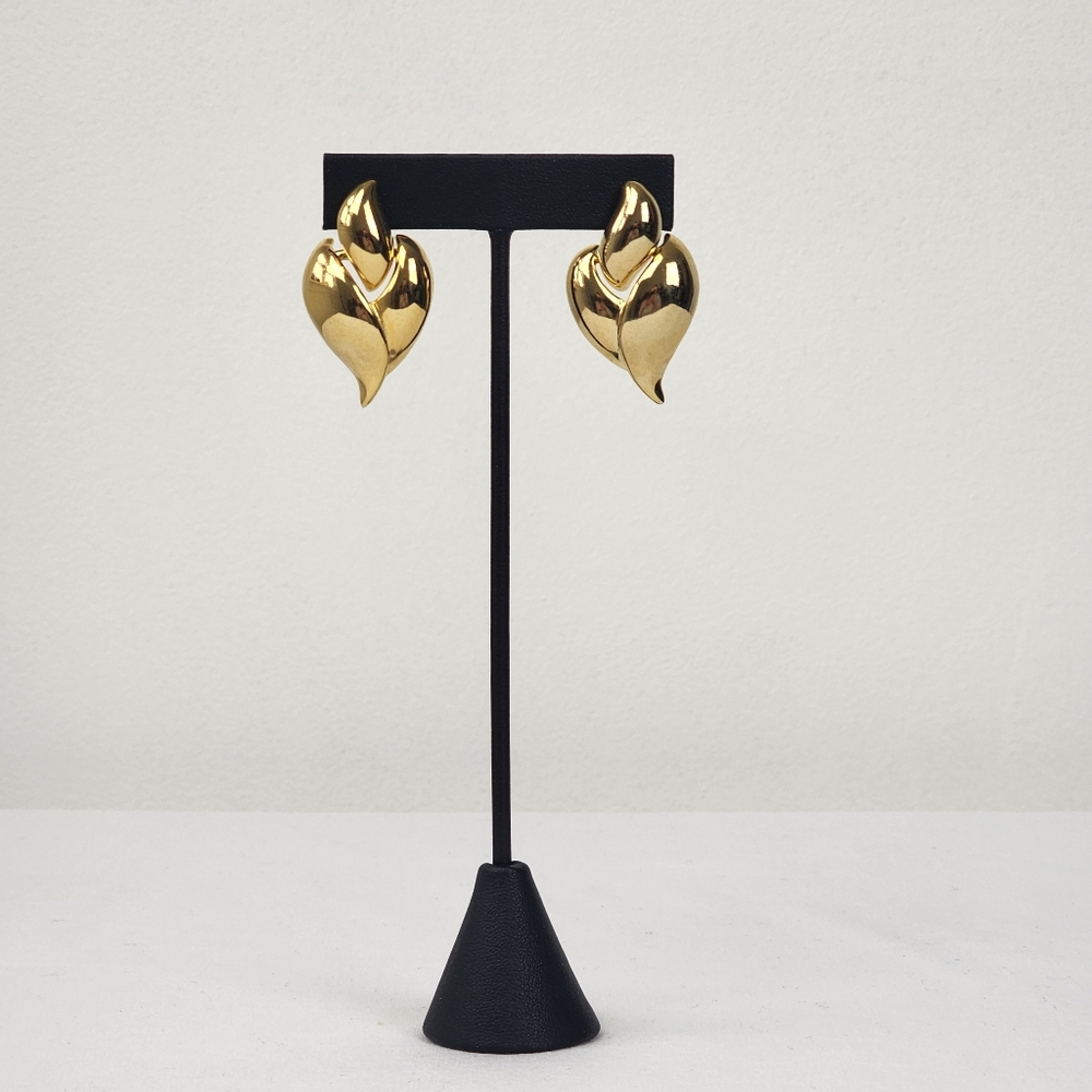 Vintage 1990's Gold Tone Heart Shapped Drop Earrings Classic Fashionista